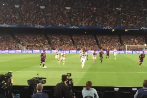 足壇名畫(huà)《 晃 倒 博 阿 滕 》