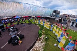 挽回天崩開局!申花客場戰(zhàn)平玉昆，賽后全隊(duì)向上千名遠(yuǎn)征球迷致謝