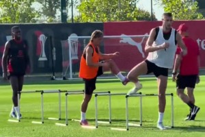 莫德里奇首次參加米蘭訓(xùn)練