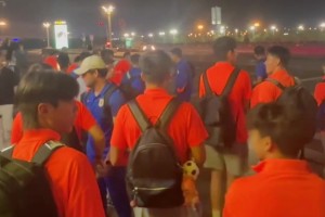 星夜兼程！泰山隊(duì)航班今晨落地深圳