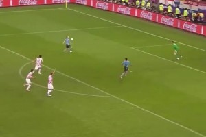 王朝球隊的絕對核心！伊涅斯塔12年歐洲杯集錦！如日中天的小白！