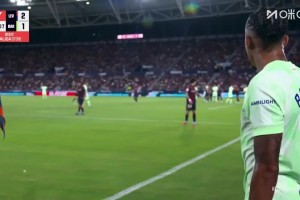 巴薩三分鐘兩球2-2迅速扳平！費(fèi)蘭門前凌空墊射破門建功！