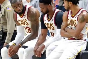 美娜感嘆：靜雨如此高收入，還能不沾美色，真的太強大了！