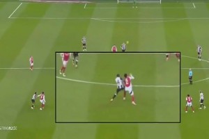 伊薩克如何競(jìng)爭(zhēng)???；倏擞?xùn)練中左右腳+頭球破門輕松戴帽