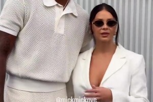 這里也有你！喬治攜嬌妻丹妮拉現(xiàn)身美網(wǎng)決賽??????