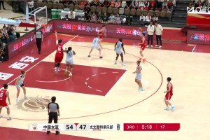 這個真無解！當(dāng)張子宇在三秒?yún)^(qū)接到球，對手只能望球興嘆了