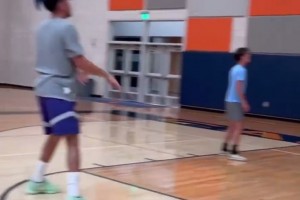 未來同一隊？布克、拉塞爾和克里斯蒂一起特訓