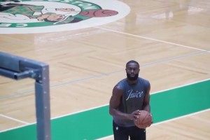 這手感可以?。〗軅?布朗三分訓(xùn)練12連中！