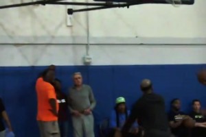 來(lái)不及說(shuō)再見(jiàn)！曼城球員參加阿砍吉的告別酒會(huì)！