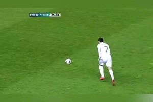 馬德里德比名場面！C羅超級無解電梯球遠(yuǎn)程導(dǎo)彈破門??