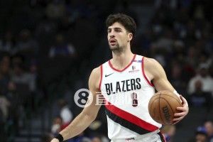 路走寬了！阿夫迪亞：為了和楊瀚森交流，我專門學了中文，以便在防守端教他怎么做