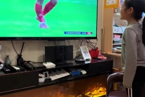 急死了！蘇超小球迷：快進(jìn)一個(gè)吧，明天周一我還要上學(xué)呢??