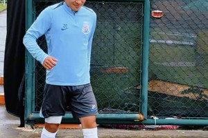 申花賽前：吳曦化身“面具俠”，于漢超、謝鵬飛和戴偉浚已合練