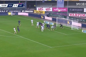 神仙球！恰20角球平抽弧頂，澤林斯基凌空世界波