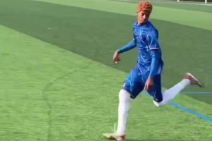 偽九號(hào)才是最適合他的位置？金球登貝萊精彩混剪！