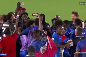 天堂！世界排名第82的庫(kù)拉索首進(jìn)世界杯，最后點(diǎn)球被判取消了！