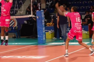 這彈跳放在NBA什么水平？男排選手爆發(fā)力和彈跳有多恐怖？